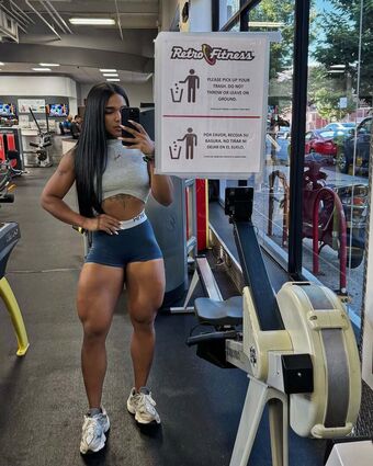 Quadzilla Nakenläckor OnlyFans Foto 39