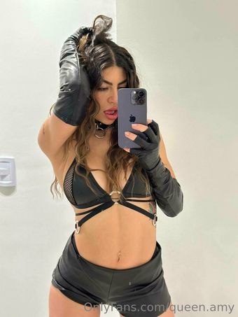 queen.amy