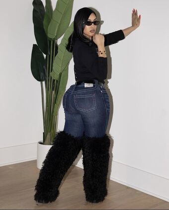 Queen Naija Nakenläckor OnlyFans Foto 22