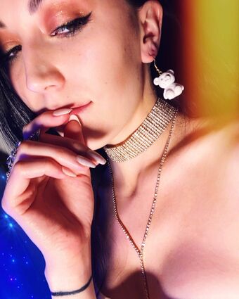 rainingbliss Nakenläckor OnlyFans Foto 5