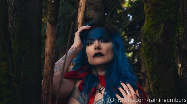 rainingembers Nakenläckor OnlyFans Foto 18