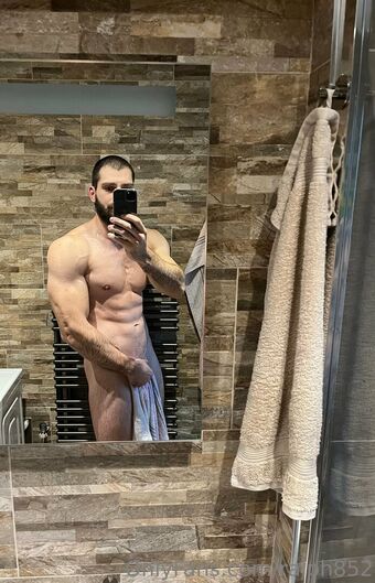 ralph852 Nakenläckor OnlyFans Foto 11