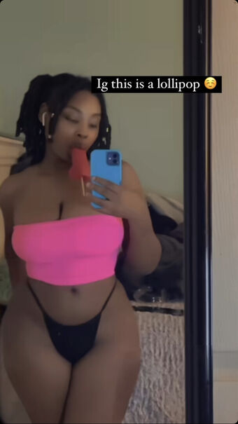 Ravedini Nakenläckor OnlyFans Foto 4