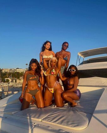 Raven Tracy / soooraven