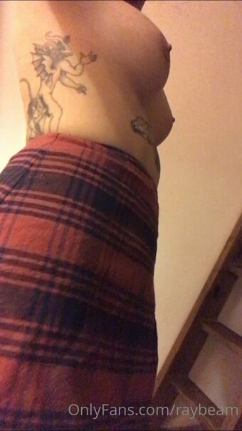 raybeam Nakenläckor OnlyFans Foto 11