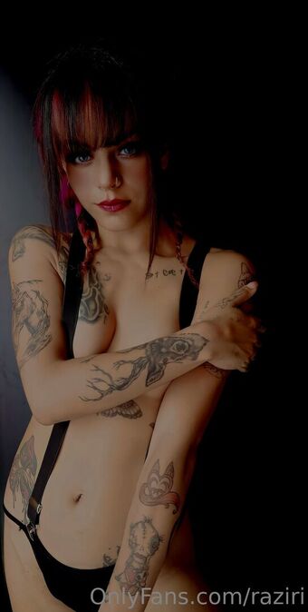 raziri Nakenläckor OnlyFans Foto 4