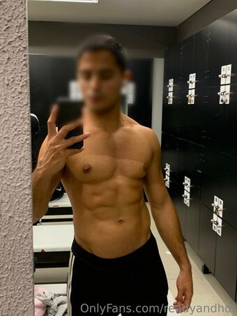 readyandhot Nakenläckor OnlyFans Foto 9