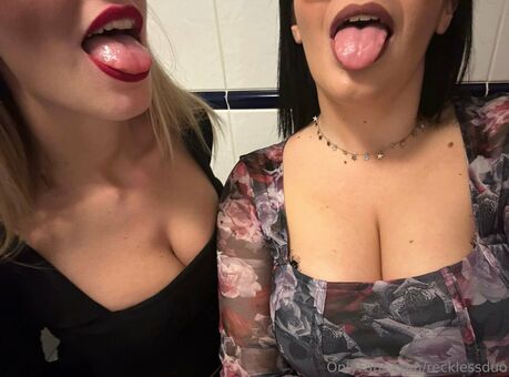 recklessduo Nakenläckor OnlyFans Foto 6