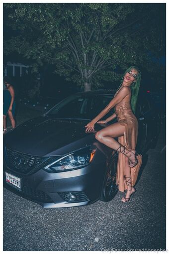 redbonephee Nakenläckor OnlyFans Foto 17