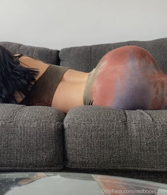 redbonephee Nakenläckor OnlyFans Foto 37