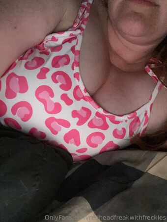redheadfreakwithfreckles