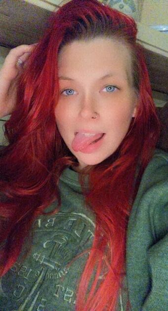 Redisright Nakenläckor OnlyFans Foto 2