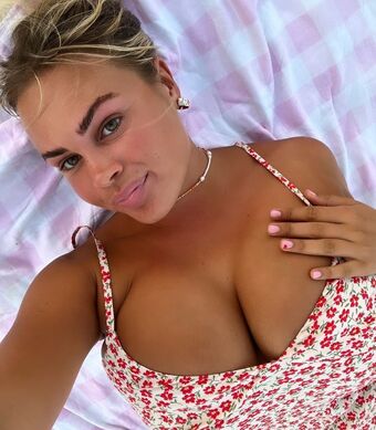Reegan Nakenläckor OnlyFans Foto 28