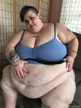 reenayestarr Nakenläckor OnlyFans Foto 16