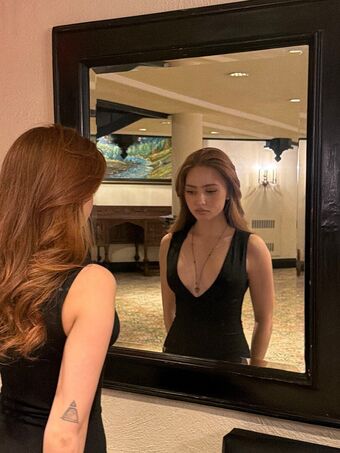 Renatarii Nakenläckor OnlyFans Foto 445