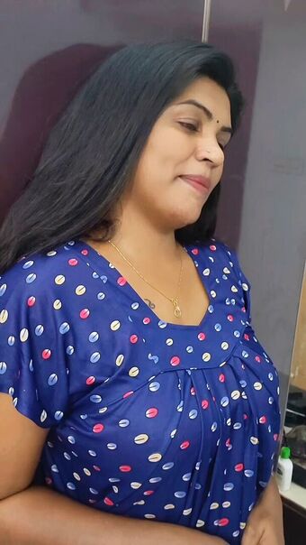 Reshma Cr