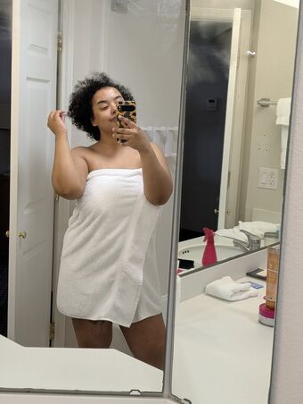returnofthejas Nakenläckor OnlyFans Foto 13