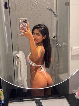 Rinrapat Nakenläckor OnlyFans Foto 9