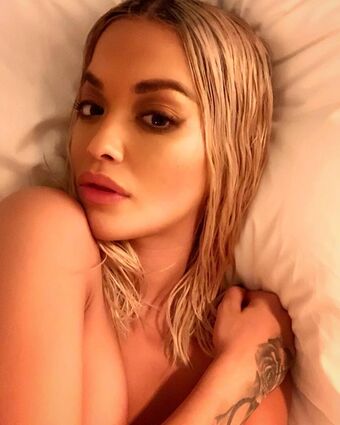 ritaora Nakenläckor OnlyFans Foto 19