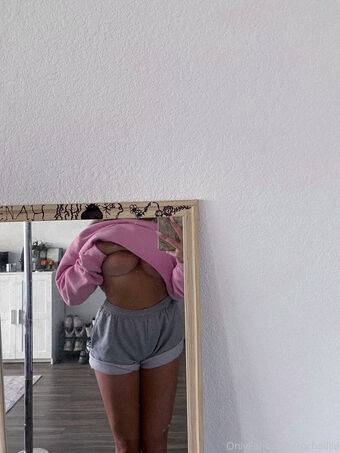 Rochelllle Nakenläckor OnlyFans Foto 27