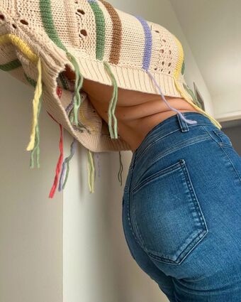 ROMY Nakenläckor OnlyFans Foto 12