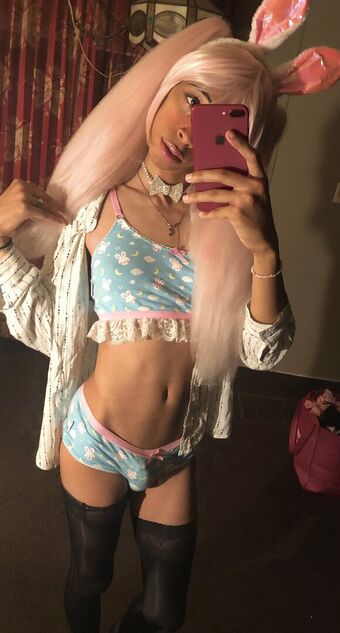 RoxyaSofty Nakenläckor OnlyFans Foto 9