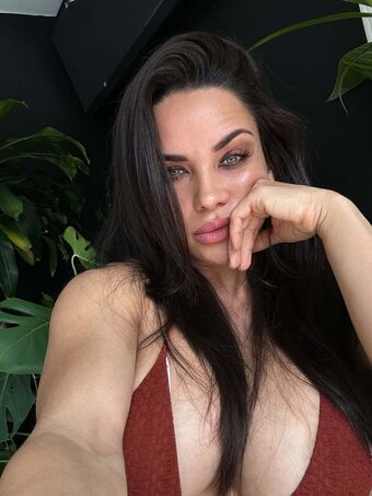 Roxyqueflexx Nakenläckor OnlyFans Foto 41