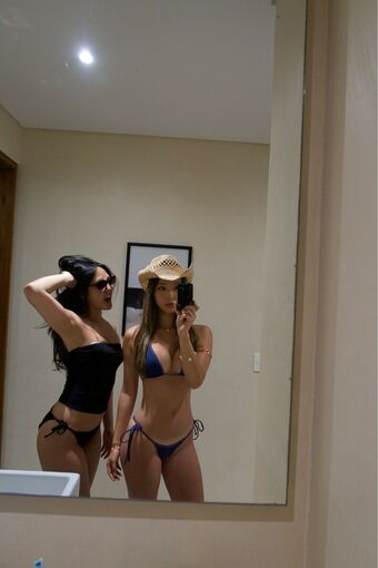 Ruby Eum Nakenläckor OnlyFans Foto 9