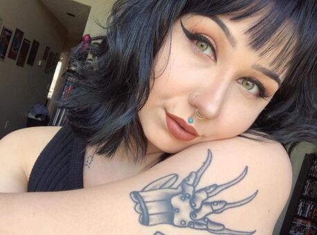 [] Ruby Mahil Nakenläckor OnlyFans Foto 5