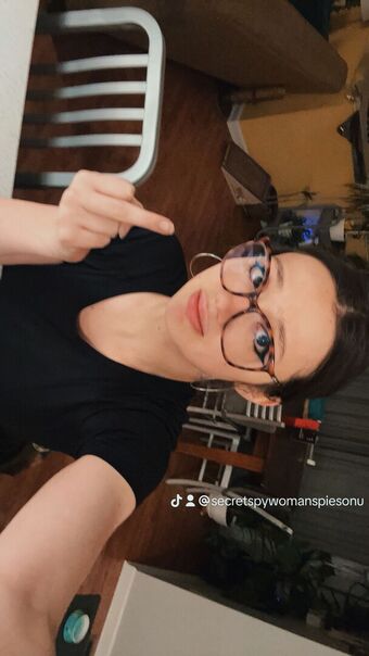 rubyvstiktok Nakenläckor OnlyFans Foto 4
