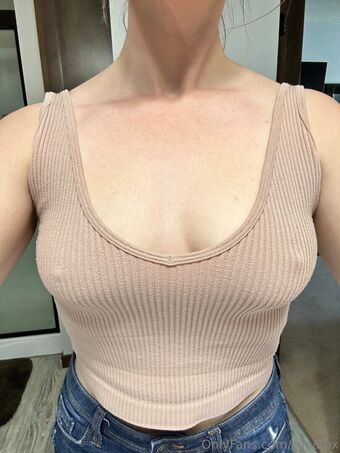 runafox Nakenläckor OnlyFans Foto 18