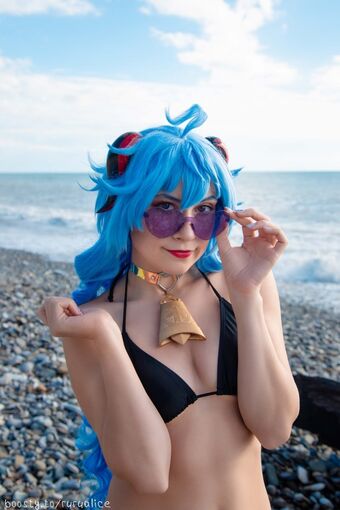 RuRuAlice Nakenläckor OnlyFans Foto 3