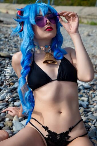 RuRuAlice Nakenläckor OnlyFans Foto 5