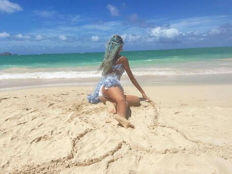 ruunachu Nakenläckor OnlyFans Foto 11