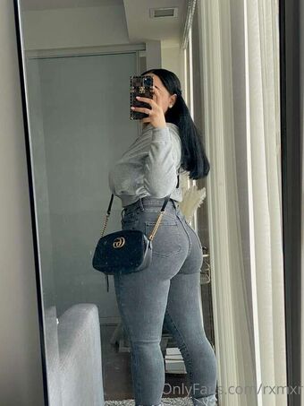 Rxmxr Nakenläckor OnlyFans Foto 27