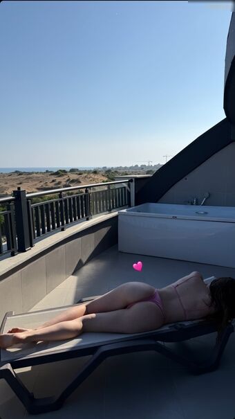 Sabbre Nakenläckor OnlyFans Foto 12