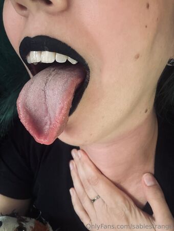 sablestrange Nakenläckor OnlyFans Foto 4