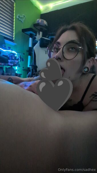 sadhex Nakenläckor OnlyFans Foto 23