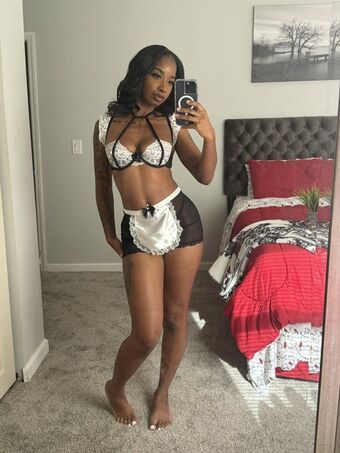 Sakimo Nakenläckor OnlyFans Foto 1