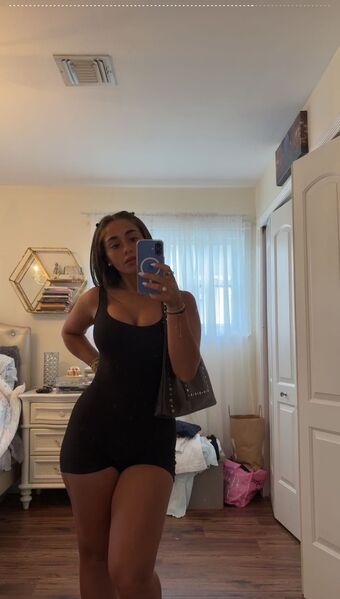 Sam Russo Nakenläckor OnlyFans Foto 66