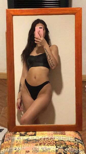 samantarich Nakenläckor OnlyFans Foto 9