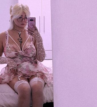 Samxeil Nakenläckor OnlyFans Foto 1