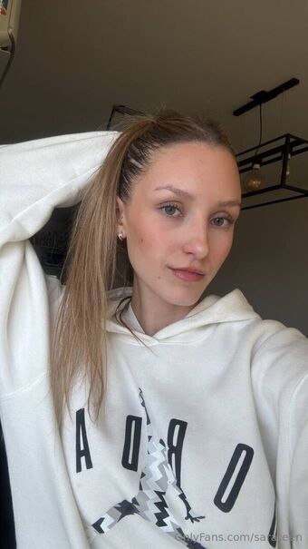 sarateen Nakenläckor OnlyFans Foto 35