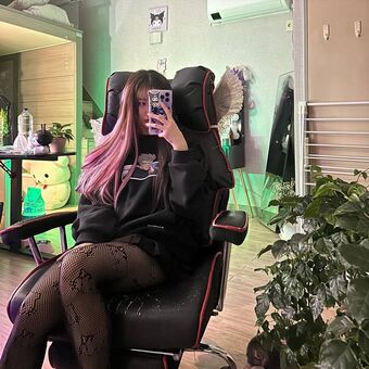 satanmate Nakenläckor OnlyFans Foto 41