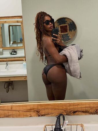Sayhellojess Nakenläckor OnlyFans Foto 73