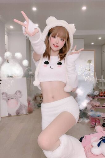 seeuxiaorou Nakenläckor OnlyFans Foto 12