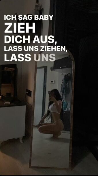 senamia11 Nakenläckor OnlyFans Foto 3