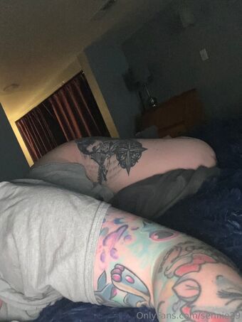 sennie29 Nakenläckor OnlyFans Foto 5