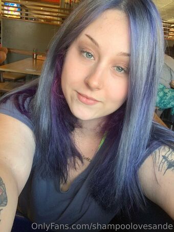 shampoolovesande Nakenläckor OnlyFans Foto 15