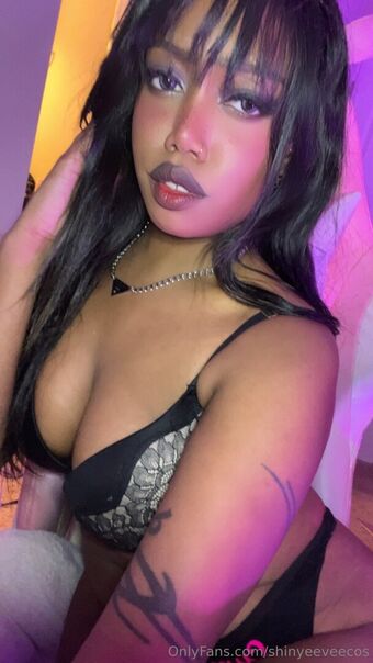 shinyeeveecos Nakenläckor OnlyFans Foto 8